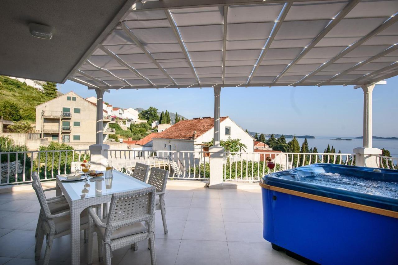 Aurora Seaview Apartment Mlini