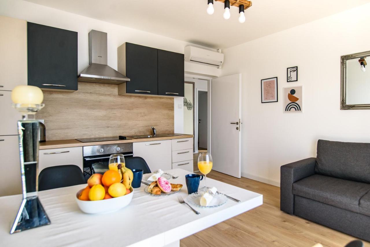 Aurora Seaview Apartment Mlini