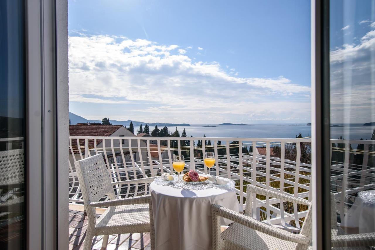 Apartment Aurora Seaview Mlini