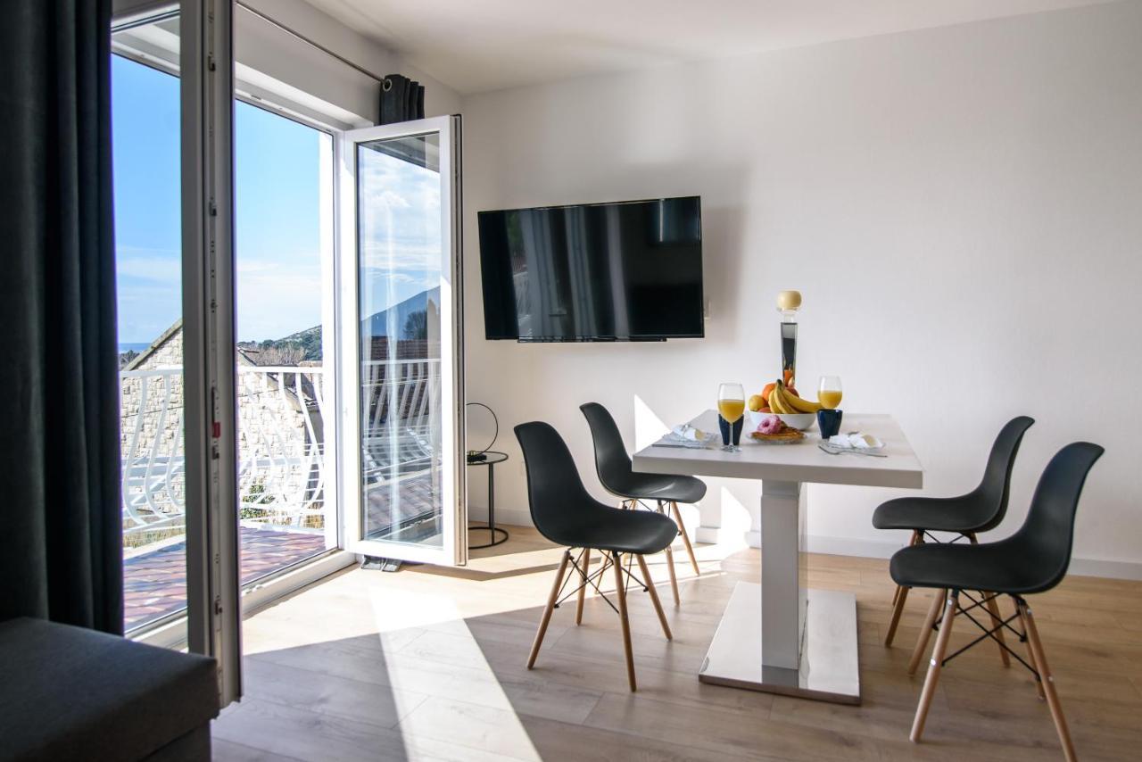 Aurora Seaview Apartment Mlini